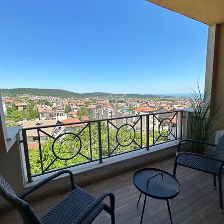St John The Baptist Appartement